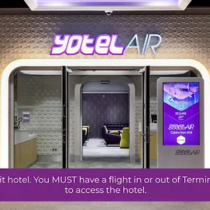 *** Hotel Yotelair Paris Cdg - Transit - Terminal 2e France